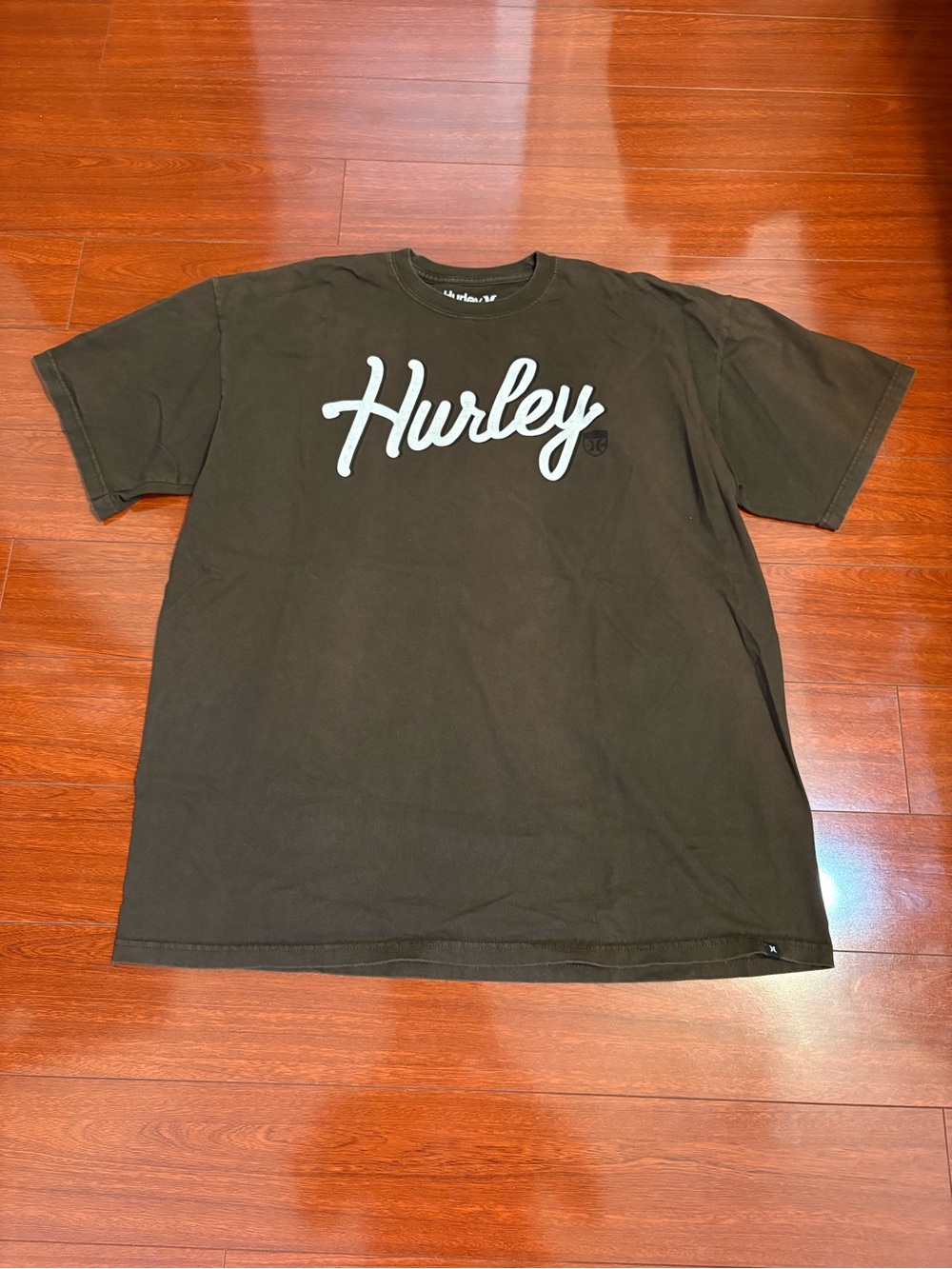 Men’s Y2K Faded Brown Hurley Graphic T Shirt Size XL Skater